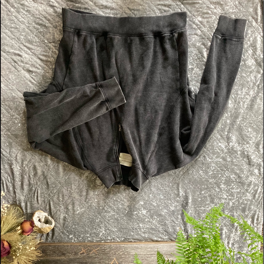 Gray Zip Up Pull Over